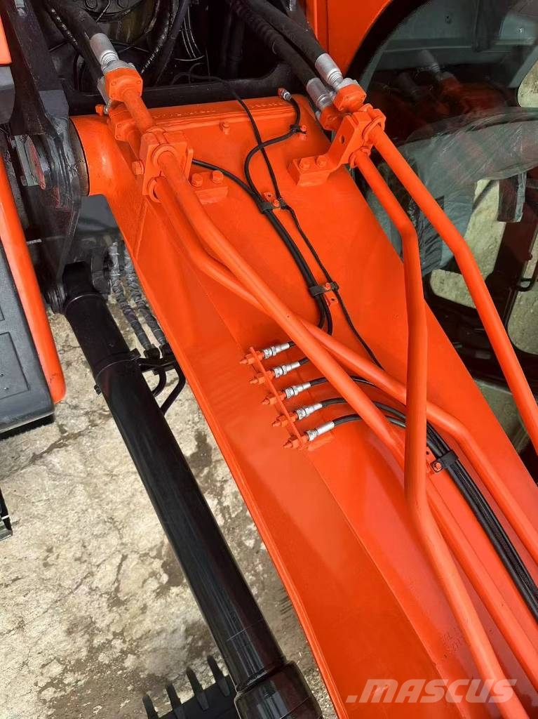 Doosan DX300LC-9C 대형 굴삭기 29톤 이상