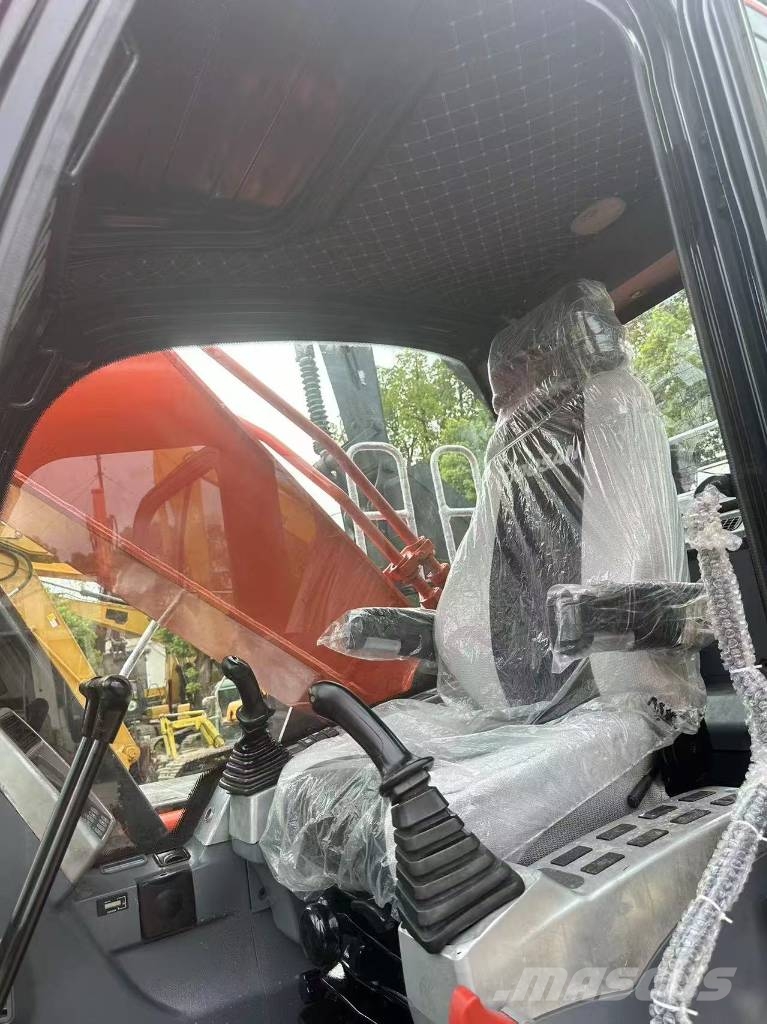 Doosan DX300LC-9C 대형 굴삭기 29톤 이상