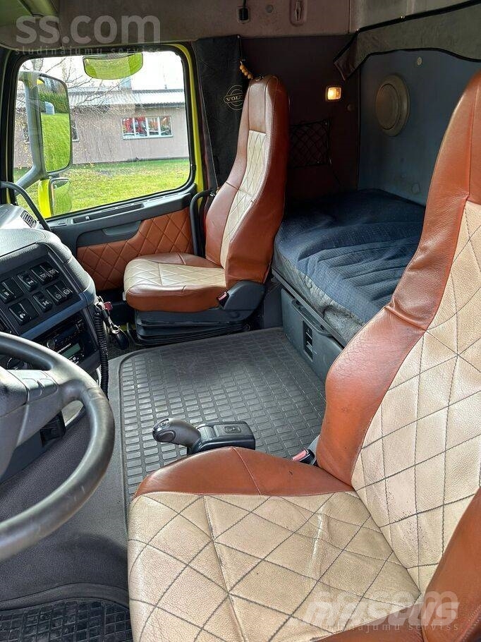 Volvo FH 460 ar Jyki V31 piekabi Çekiciler
