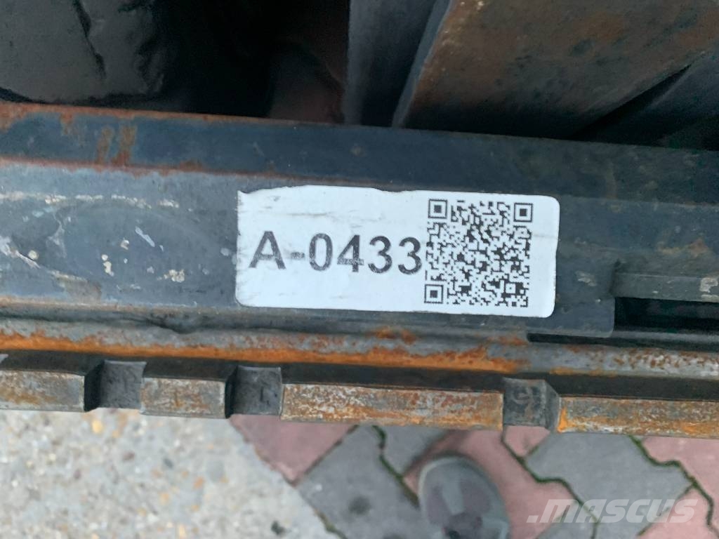 Clark SAMSUNG SF30D  V-3790  EO شاحنات الديزل