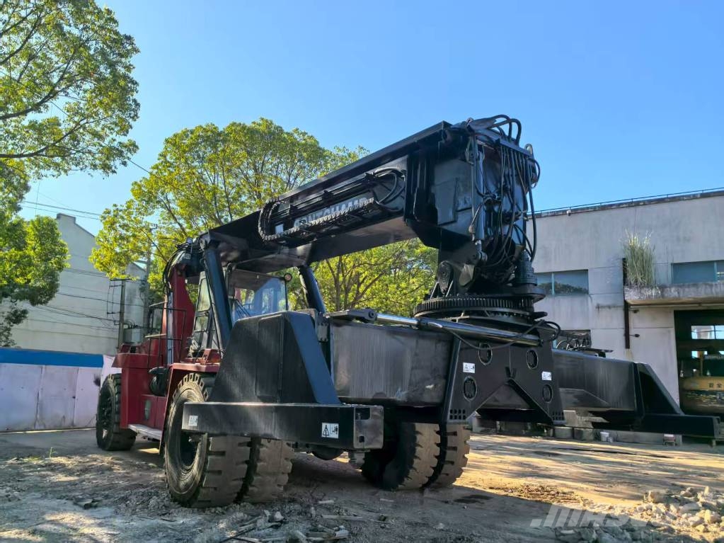 Kalmar DRF 450-60 Reachstackere