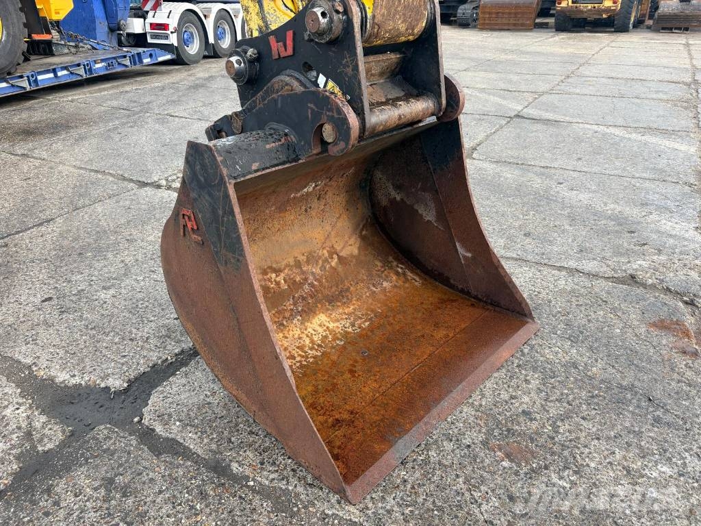 Hyundai Robex 235 LCR-9 A Lánctalpas kotrók