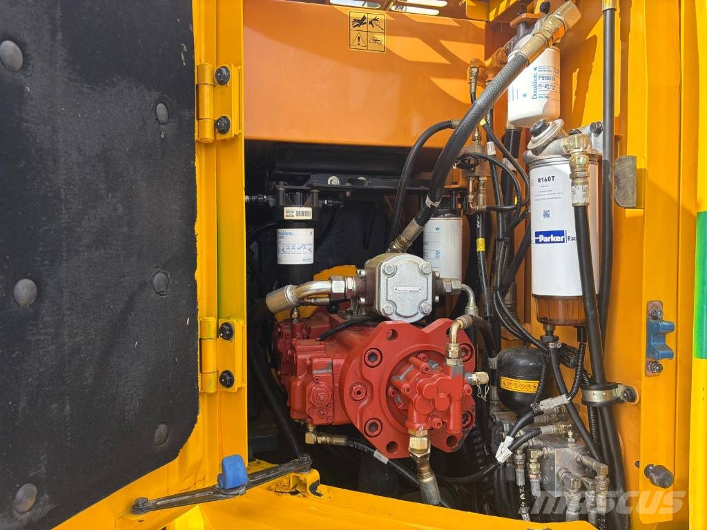Hyundai Robex 235 LCR-9 A Lánctalpas kotrók