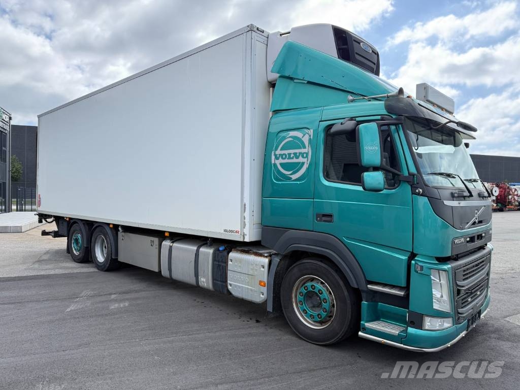 Volvo FM330 6x2*4 Carrier Supra 1050 Nordic Camiones con temperatura controlada