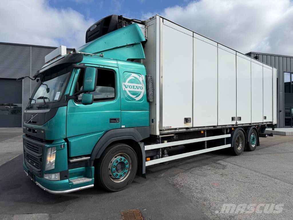 Volvo FM330 6x2*4 Carrier Supra 1050 Nordic Camiones con temperatura controlada