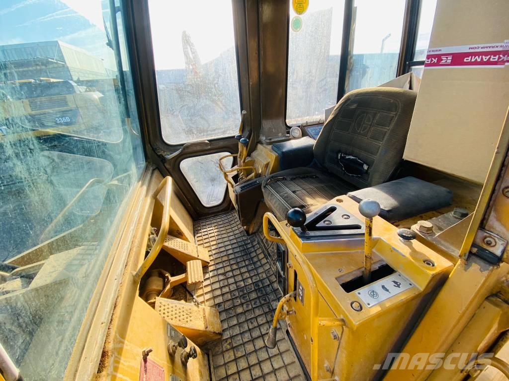 CAT 943 LGP Laderaupen
