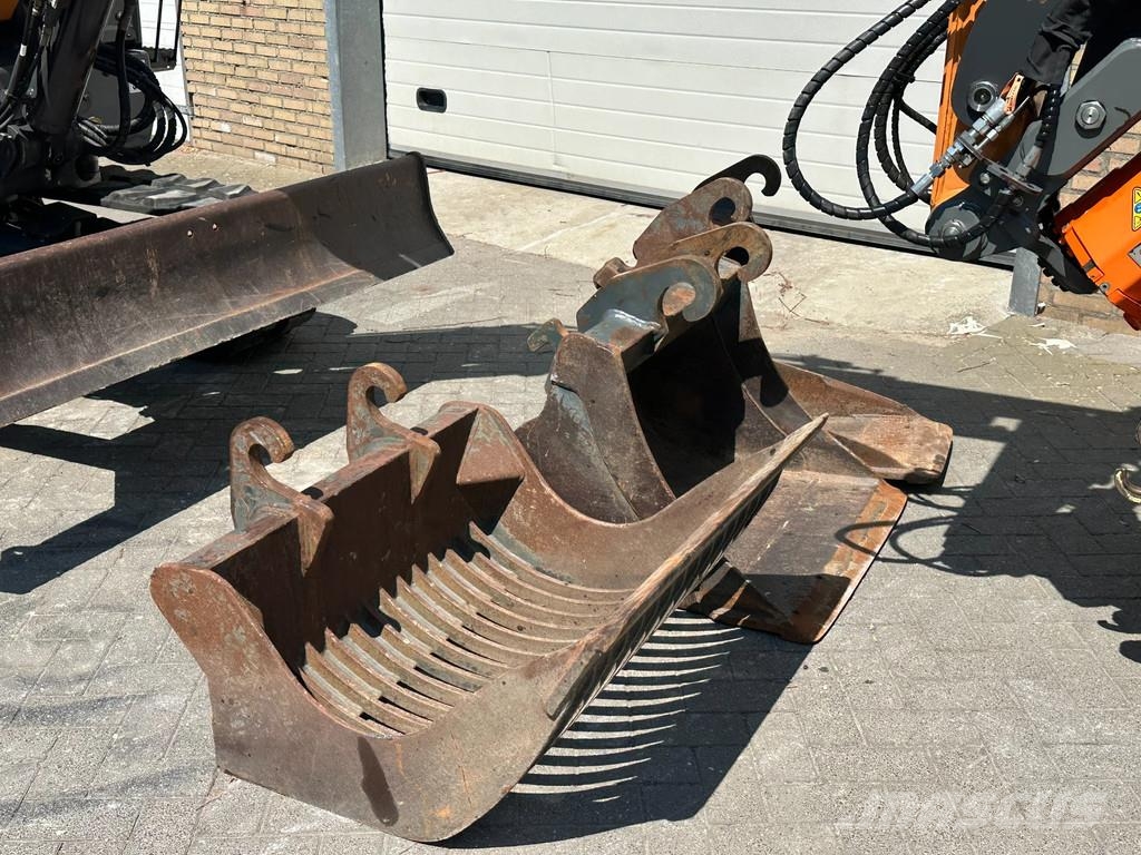 CASE CX60C Telakaivukoneet