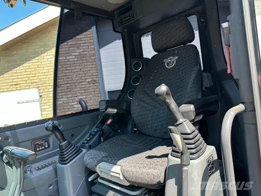CASE CX60C Telakaivukoneet