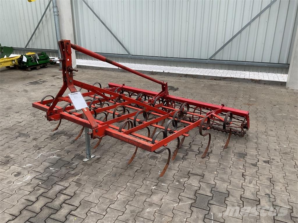 Becker Federzinken 2,75m زراعات