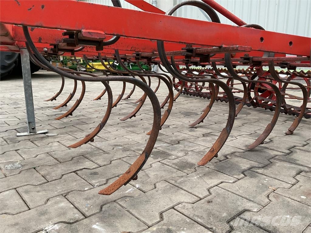 Becker Federzinken 2,75m زراعات