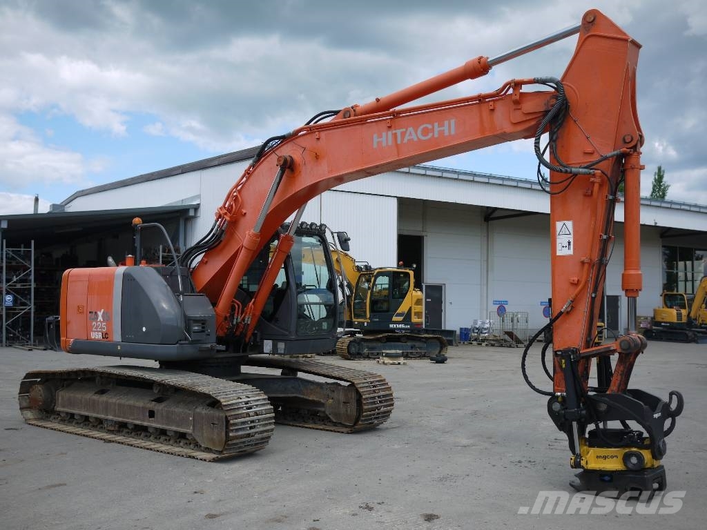 Hitachi ZX 225 USRLC-3 Excavadoras sobre orugas