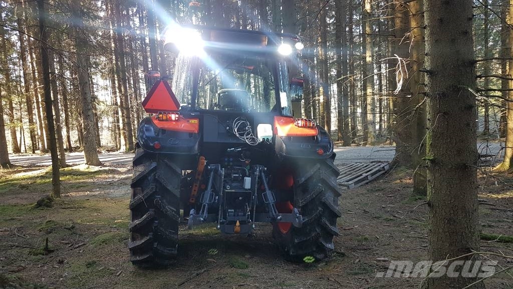 Kubota M 5-092 Traktorer