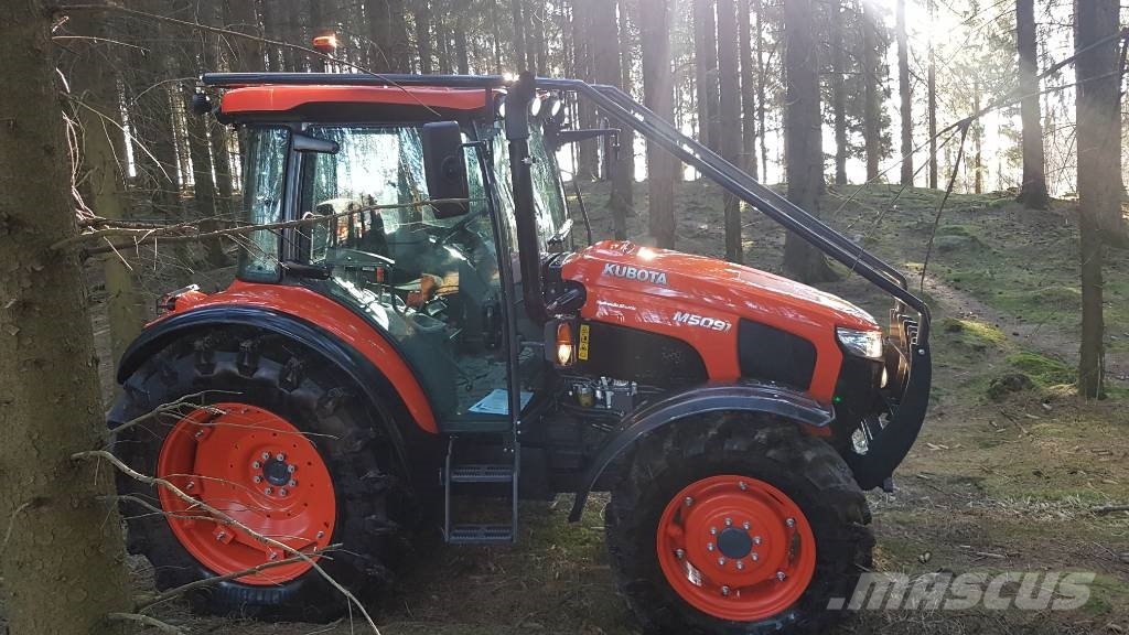 Kubota M 5-092 Traktorer