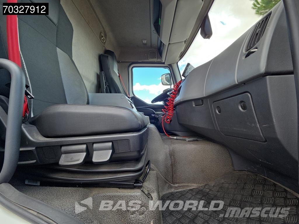 Renault D 250 D 4X2 12 toneladas 1.500kg Plataforma elevad شاحنات ذات هيكل صندوقي
