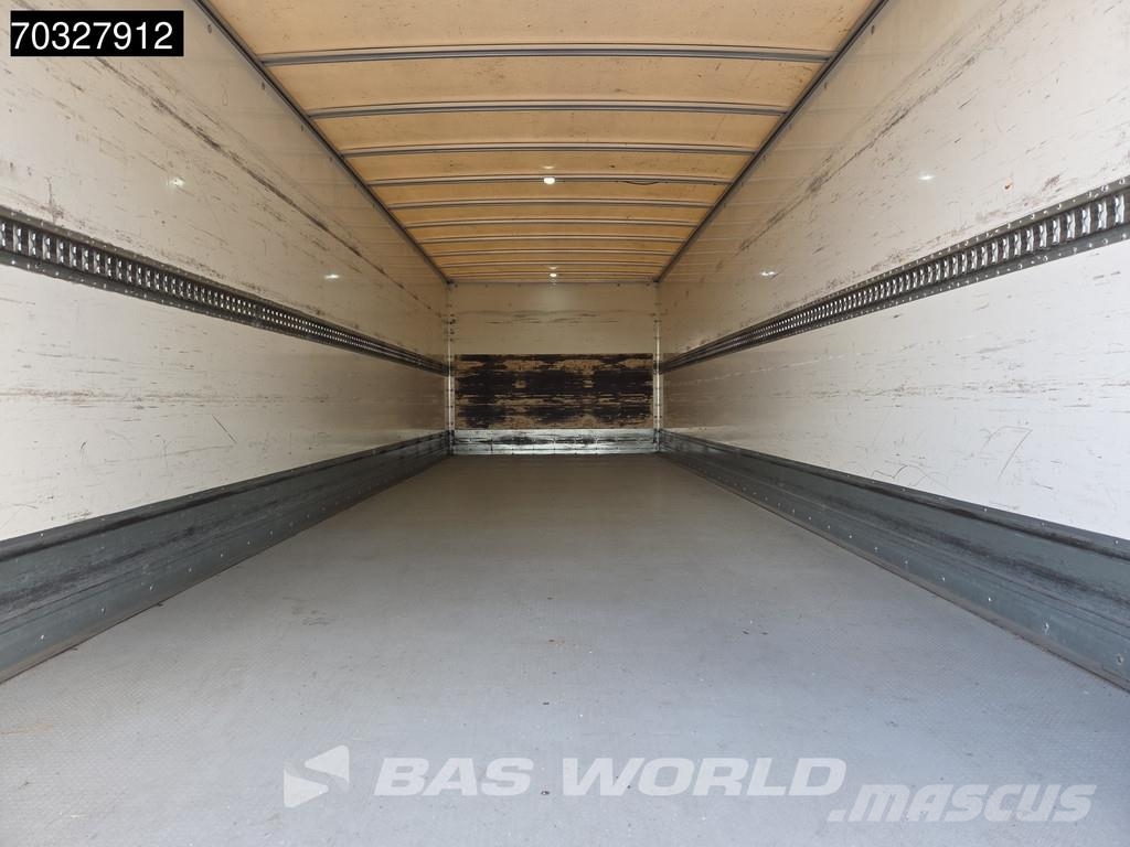 Renault D 250 D 4X2 12 toneladas 1.500kg Plataforma elevad شاحنات ذات هيكل صندوقي