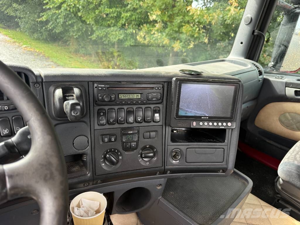 Scania R620 Med miljøfilter NYSYNET 吊鉤式起重車