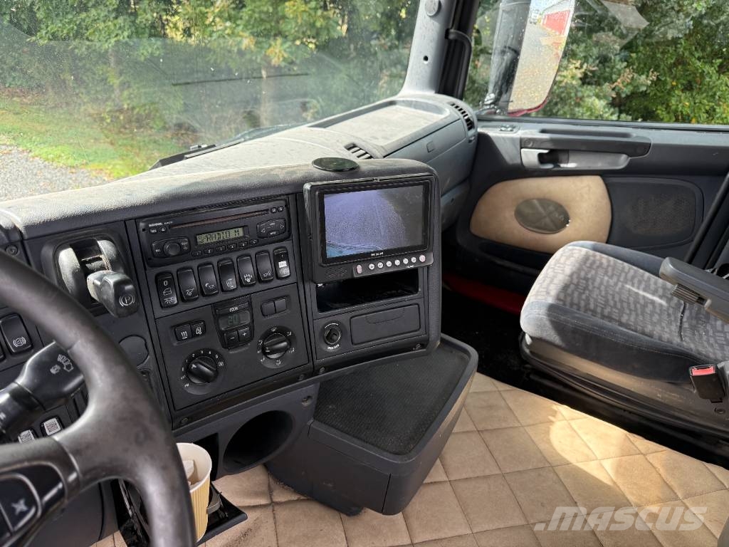 Scania R620 Med miljøfilter NYSYNET 吊鉤式起重車