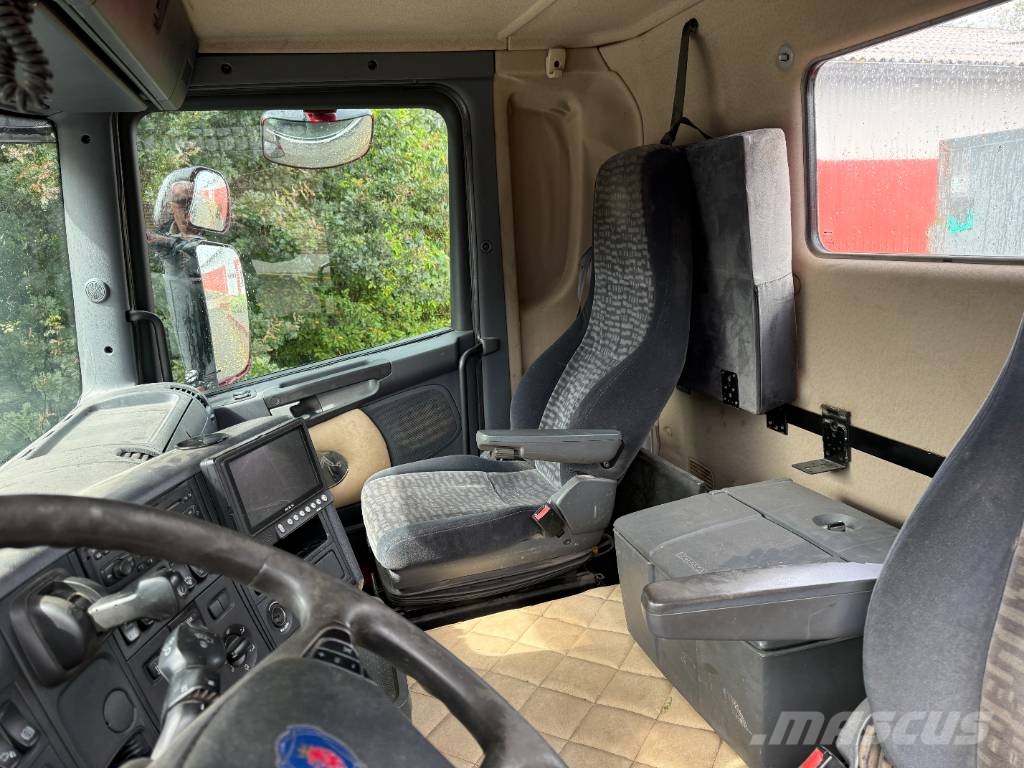Scania R620 Med miljøfilter NYSYNET 吊鉤式起重車