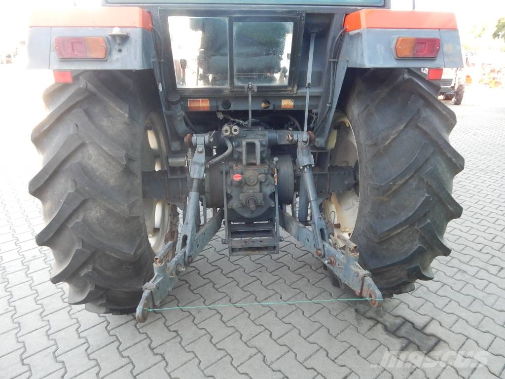 Kubota M1-85 Trattori compatti