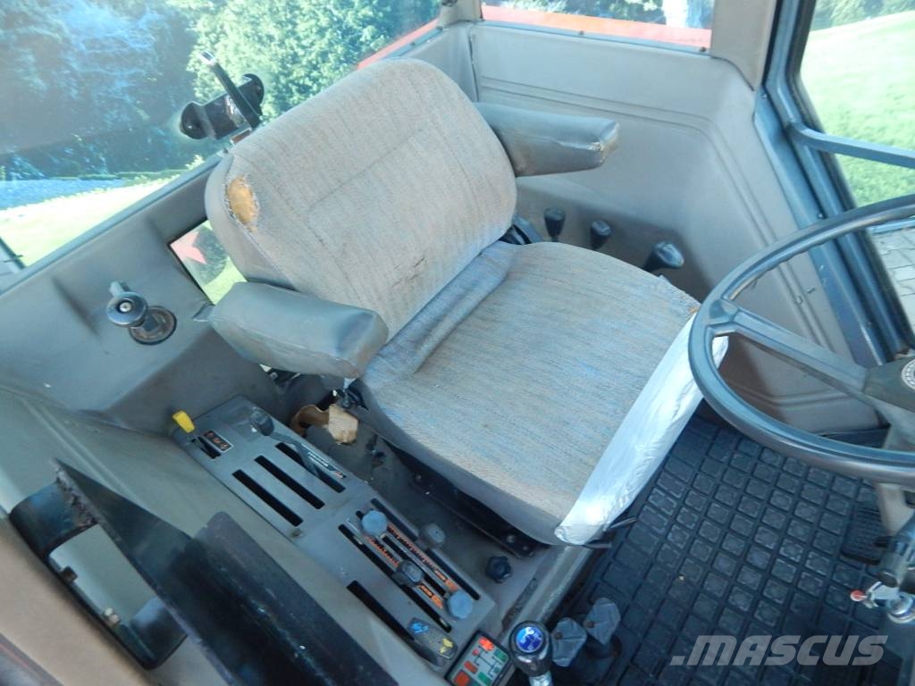 Kubota M1-85 Trattori compatti