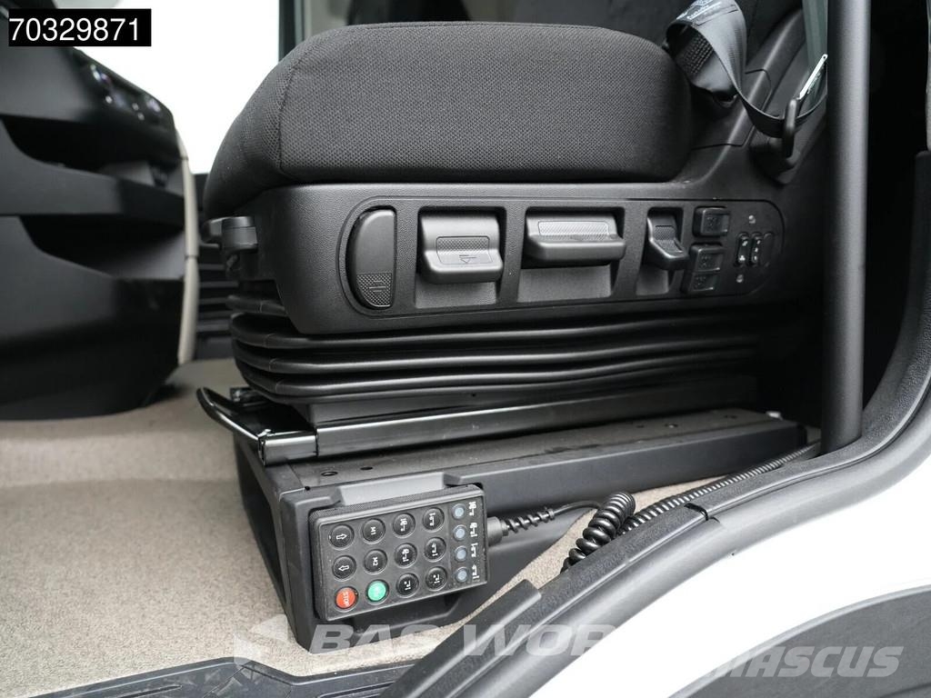 Iveco S-Way 500 4X2 NEW! HPEB ACC 2x beds Mirrorcams 770 Naudoti vilkikai