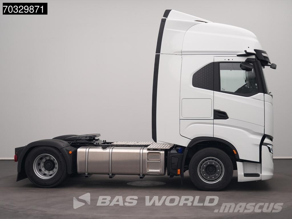 Iveco S-Way 500 4X2 NEW! HPEB ACC 2x beds Mirrorcams 770 Trekkvogner