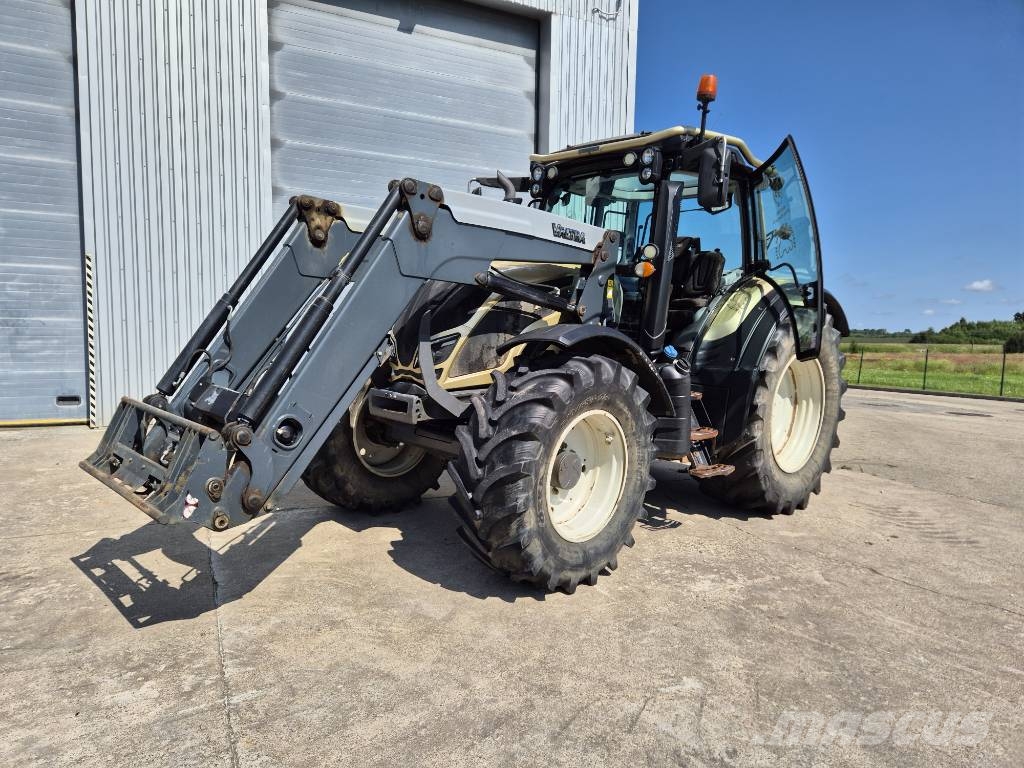 Valtra N 154 Traktorit