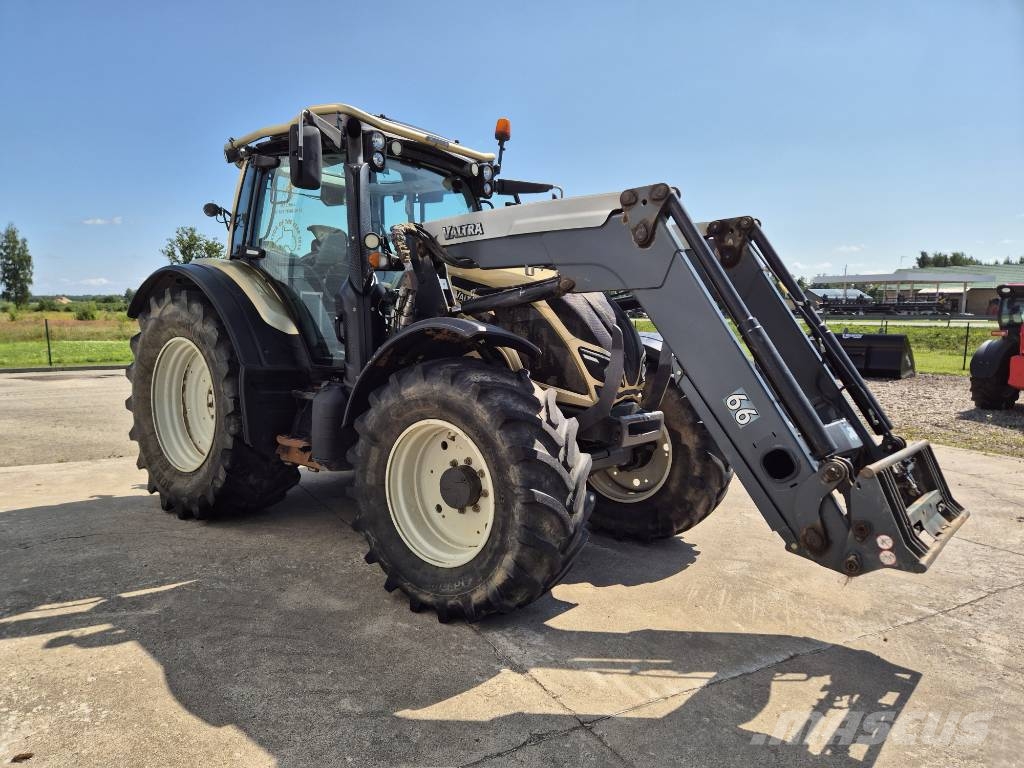 Valtra N 154 Traktorit