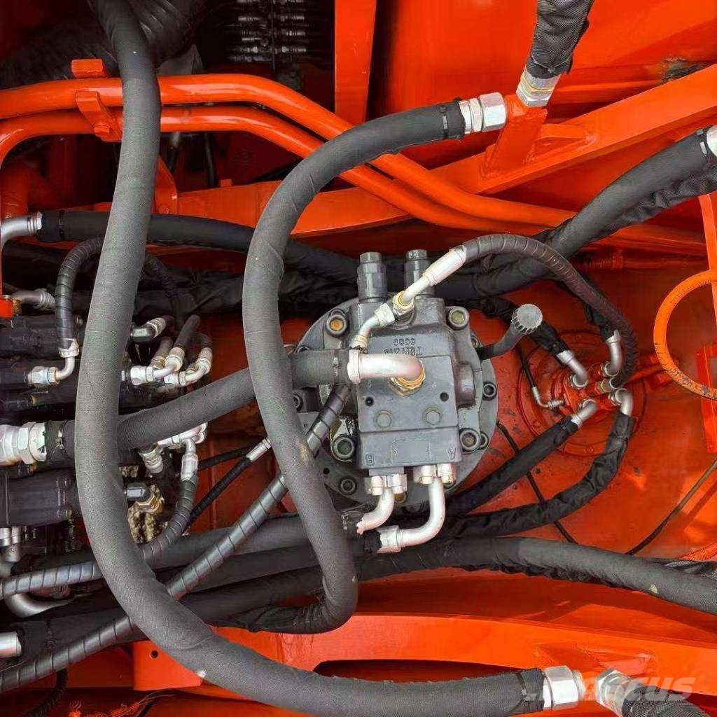 Doosan DX 340 LC-9C Bagri goseničarji