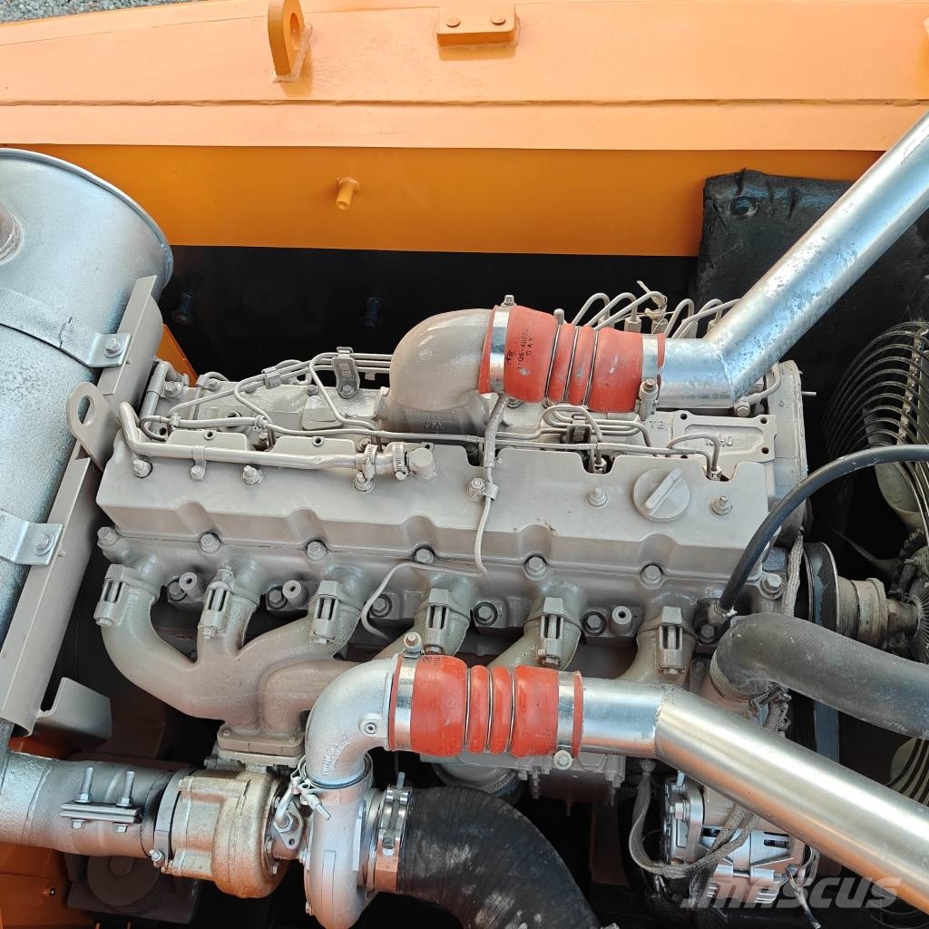 Hyundai 305LC-9T Escavadoras de rastos