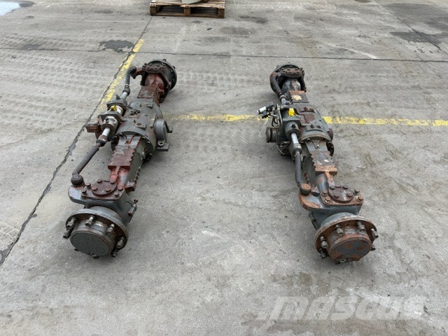 CLAAS Carraro 26.25M USED AXLES محور العجلة