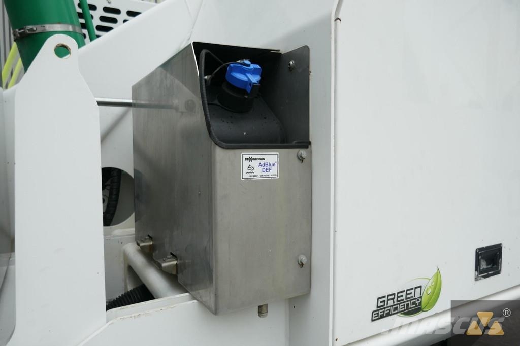 Sennebogen 673E 履帶式起重機