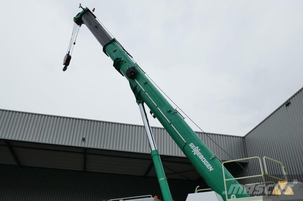 Sennebogen 673E 履帶式起重機
