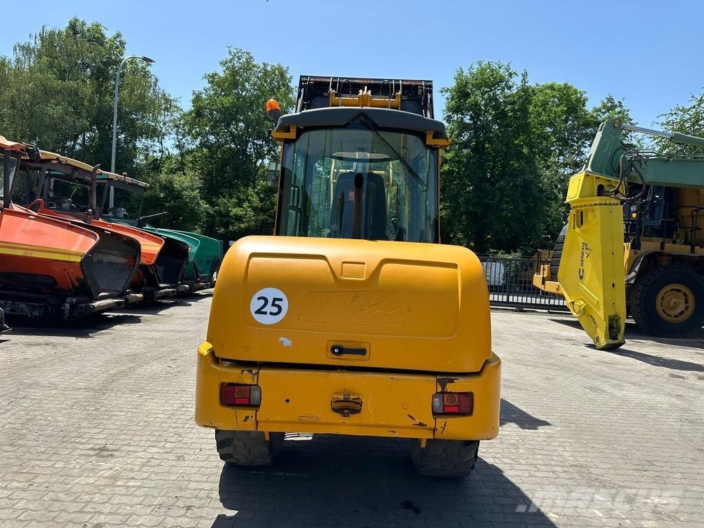 Terex TL 80 / SW Incarcator pe pneuri
