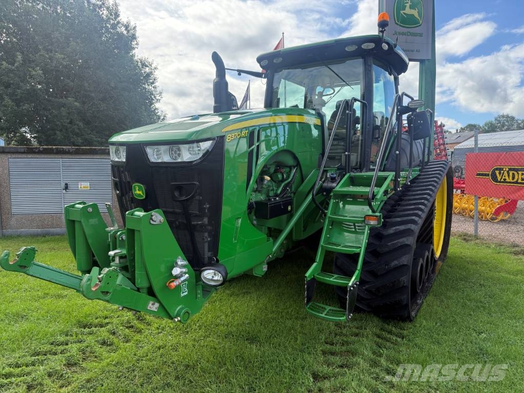 John Deere 8370 RT Tractoren