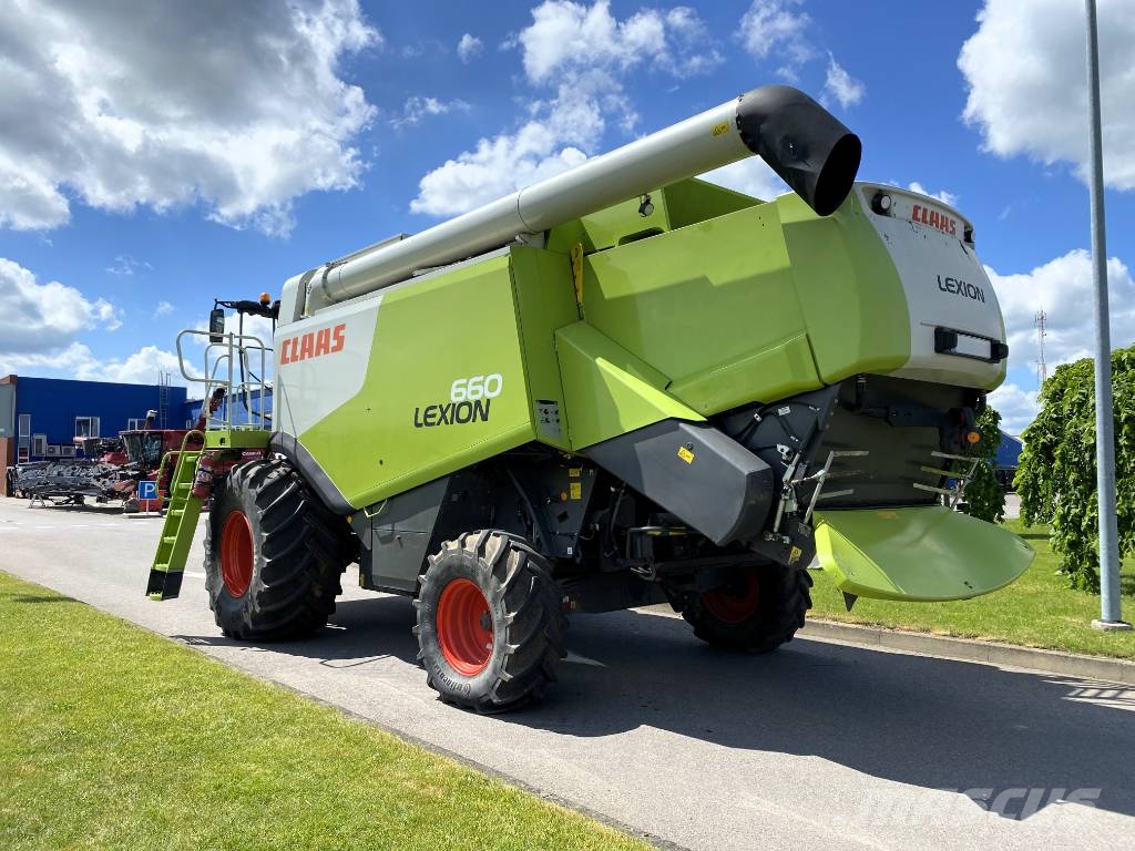 CLAAS Lexion 660 コンバイン