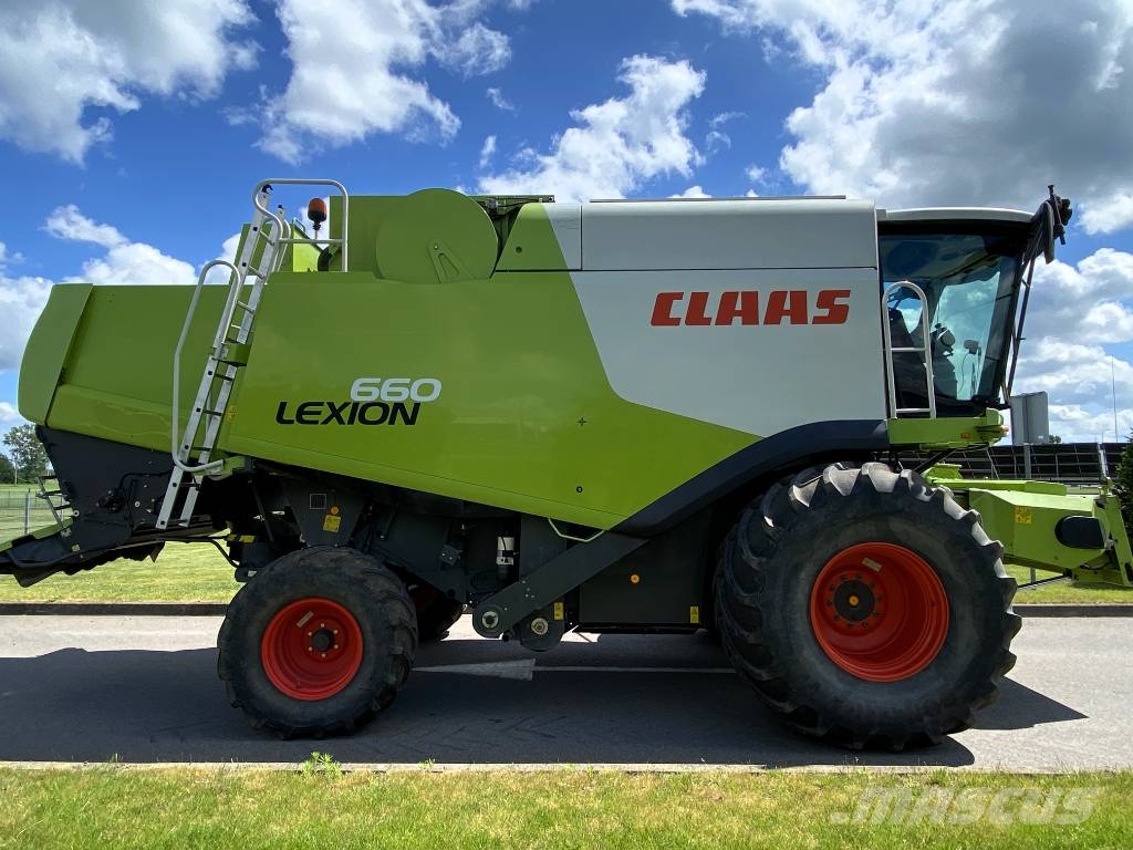 CLAAS Lexion 660 コンバイン