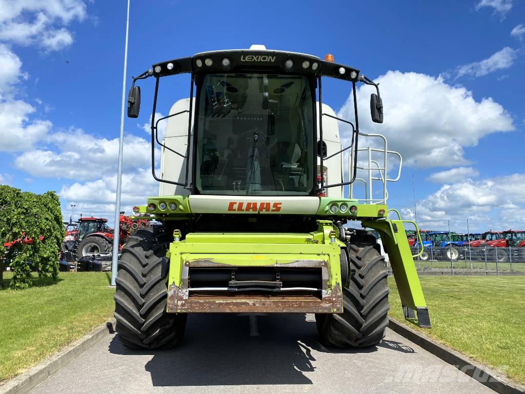 CLAAS Lexion 660 コンバイン
