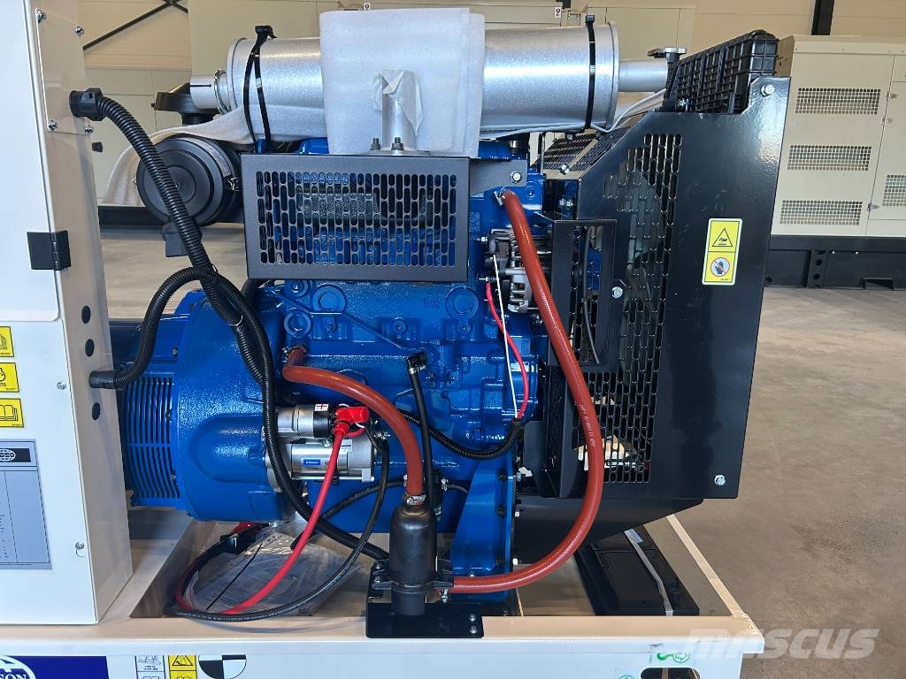 FG Wilson P33-3 - 33 kVA Open Genset - DPX-16003-O Diesel Generatoren