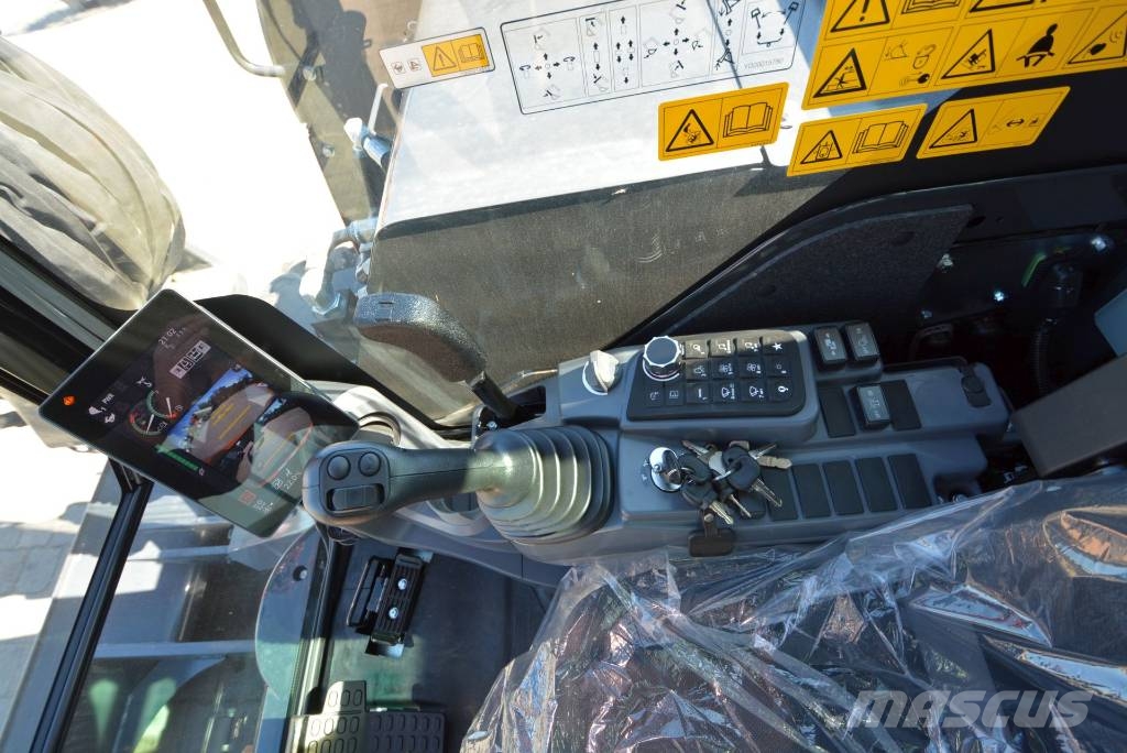 Hitachi ZX 95 USB-7 VA Midi excavators 7t - 12t