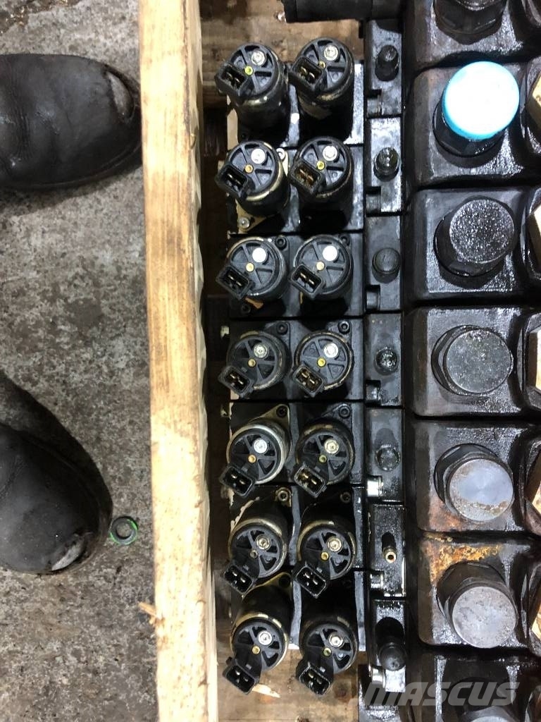 Timberjack 1270D K170LS VALVE BLOCK Hydraulik