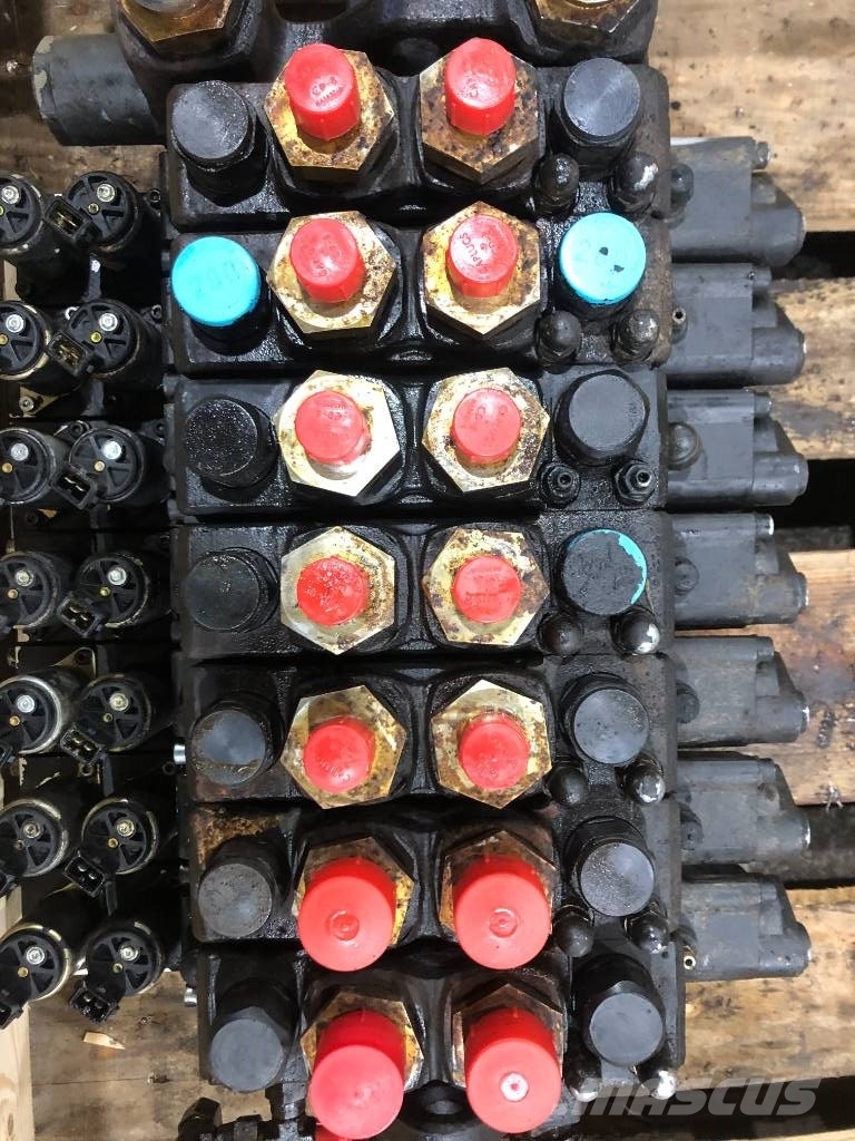 Timberjack 1270D K170LS VALVE BLOCK Hydraulik