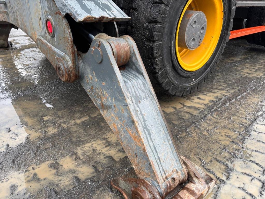 Volvo EW 220 W Tunnelpigger Wheeled excavators