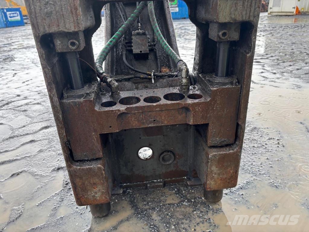 Volvo EW 220 W Tunnelpigger Wheeled excavators