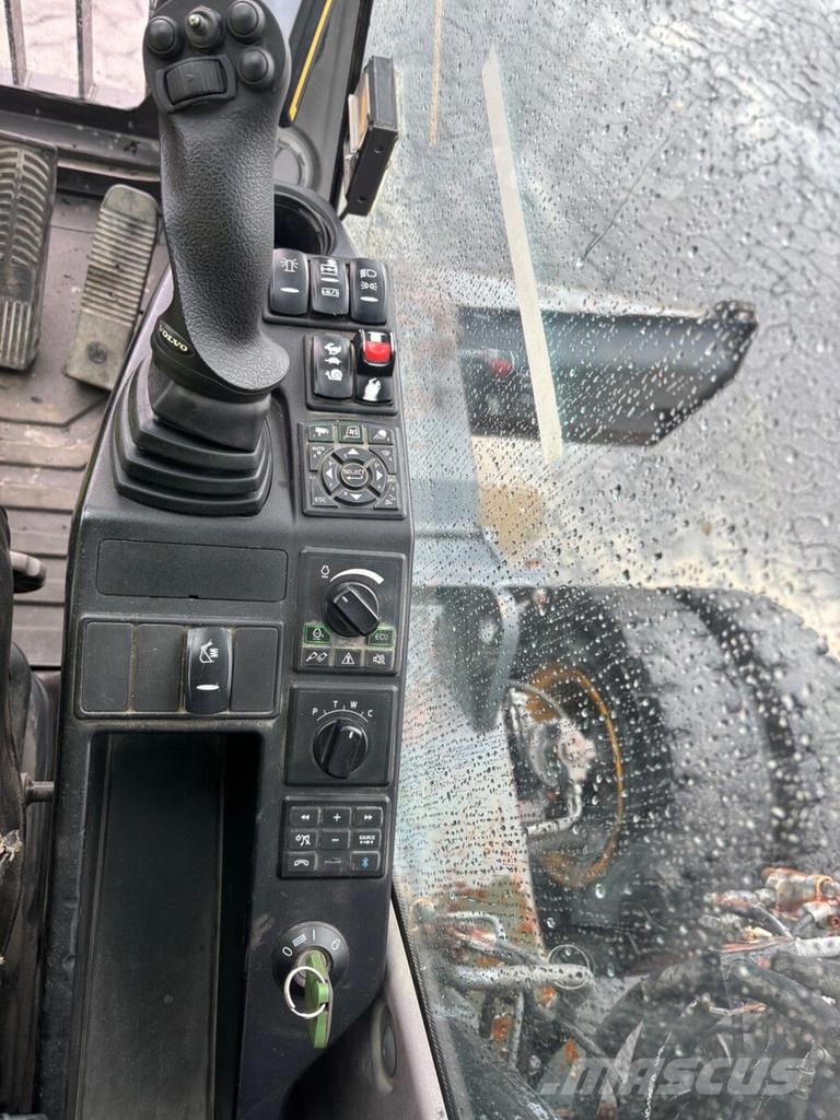 Volvo EW 220 W Tunnelpigger Wheeled excavators