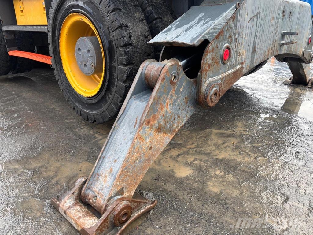 Volvo EW 220 W Tunnelpigger Wheeled excavators