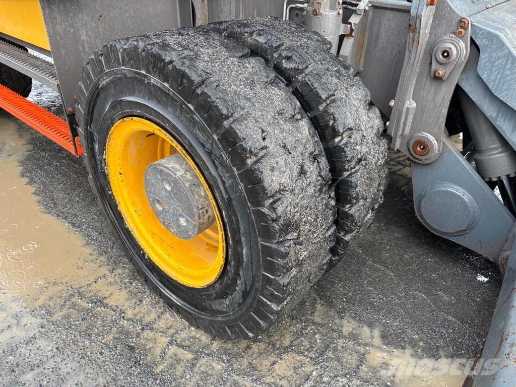 Volvo EW 220 W Tunnelpigger Wheeled excavators