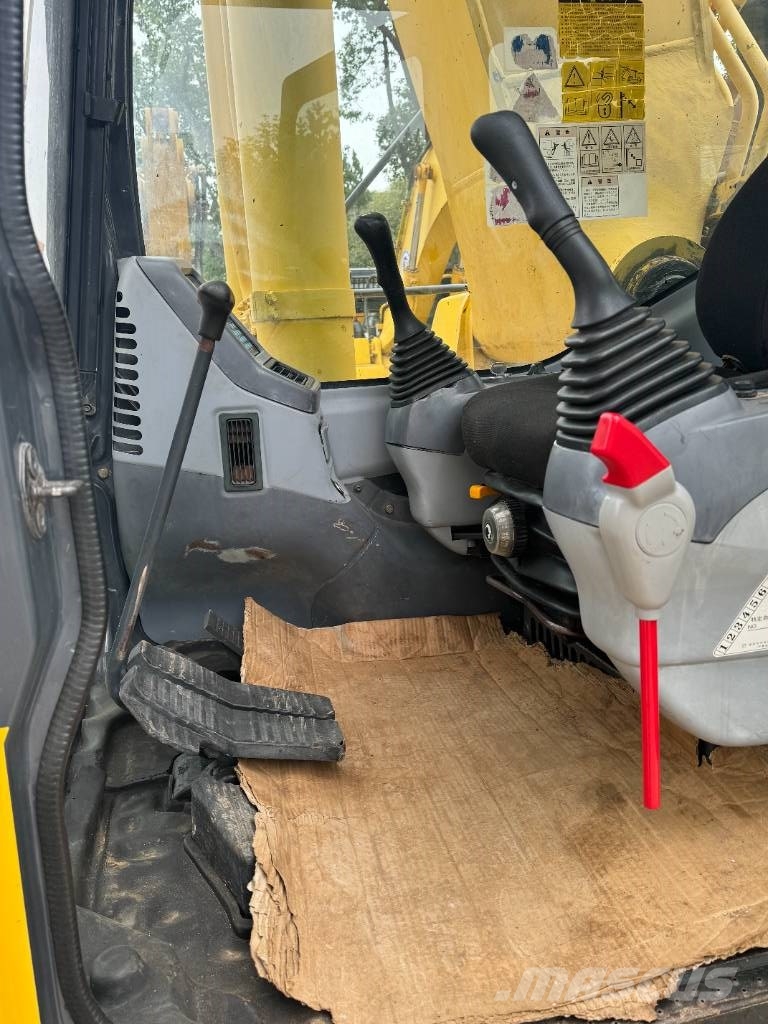 Komatsu PC 400-7 履带挖掘机