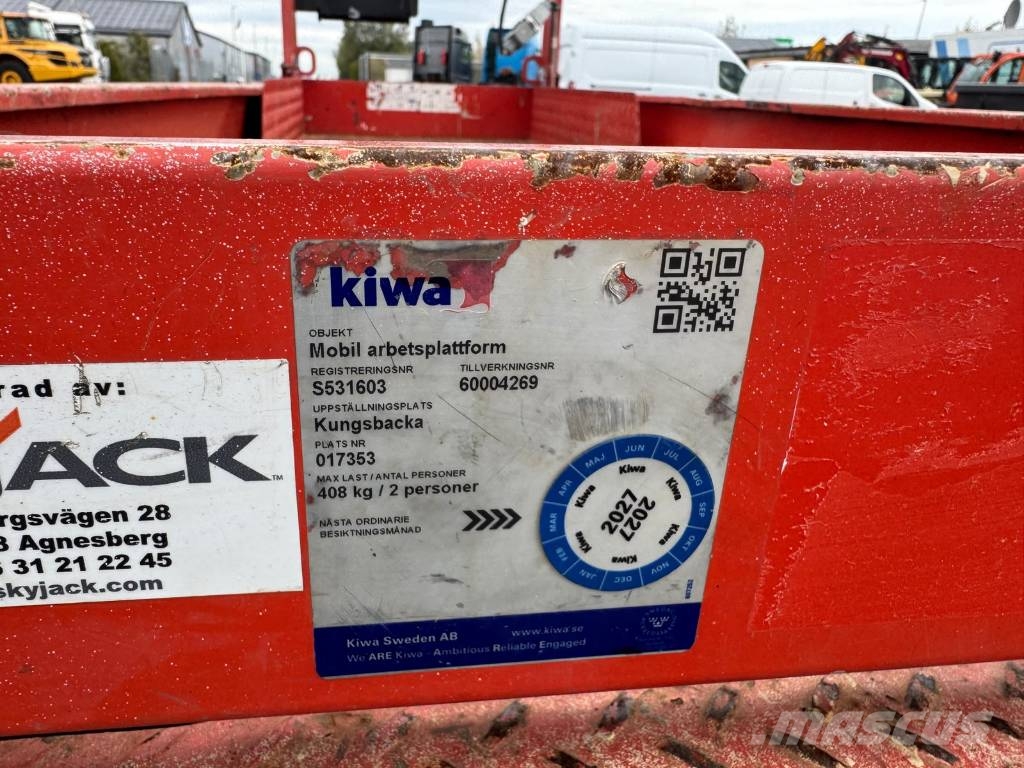 SkyJack SJ 3220 Scheren-Arbeitsbühnen