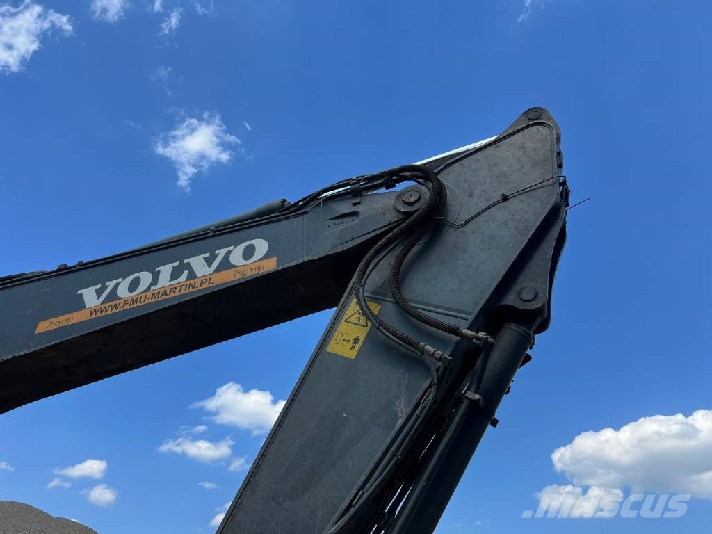 Volvo EC 300 D L 履带挖掘机